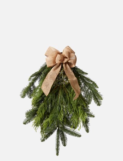 The Holiday Greeter-NF-WRTH-02525